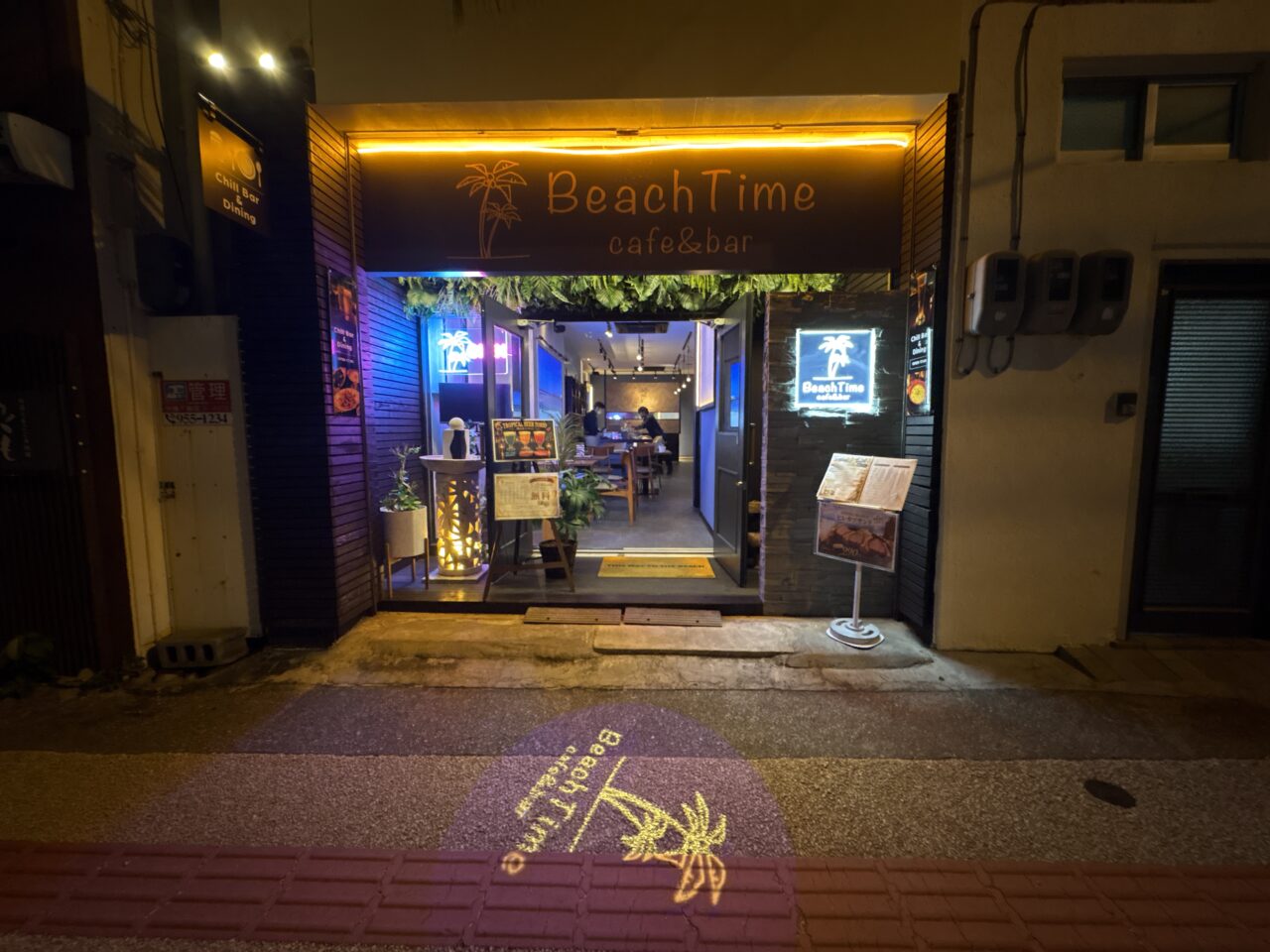 那覇市泉崎『Beach Time』スマホで作るオリジナルカクテル!楽しすぎて美味しすぎた!